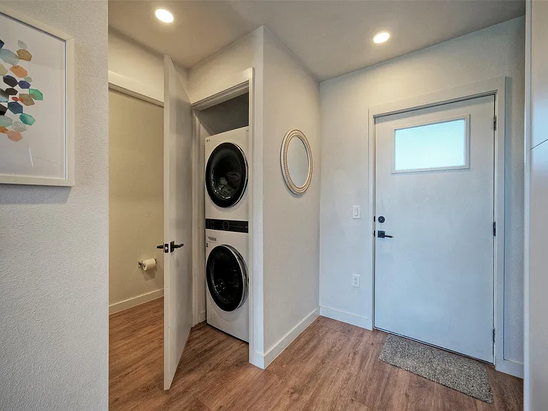 4004 Banister Ln #207 — Photo 12