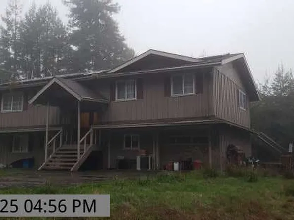 7305 Berta Rd, Eureka, CA 95503