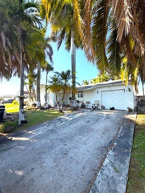 1st image of 13041 SW 260th Ter