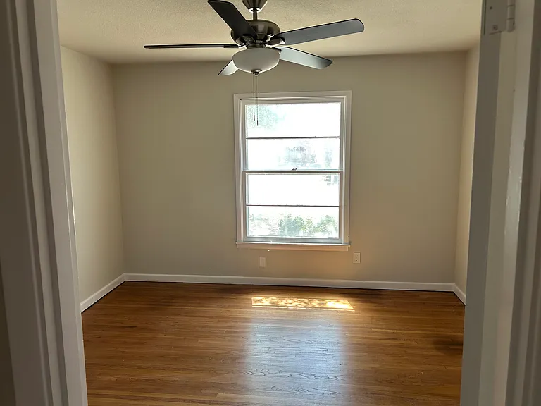 3404 Martin Lydon Ave — Photo 13