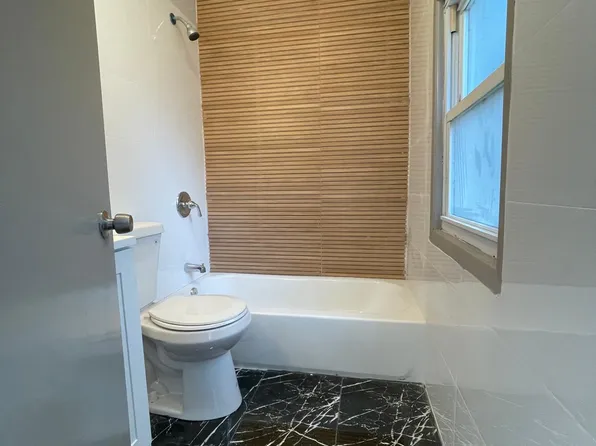 1148 Summit Avenue image 6 of 6