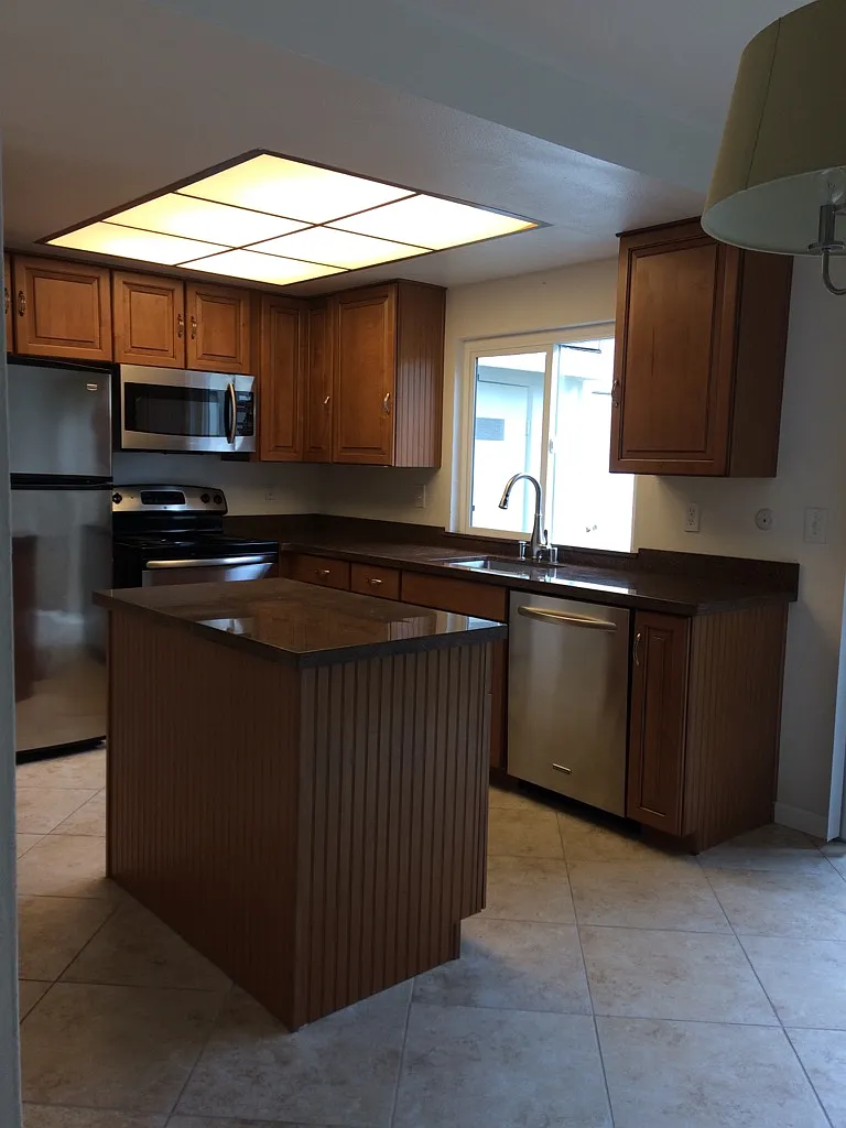404 Carillo Ct photo 1