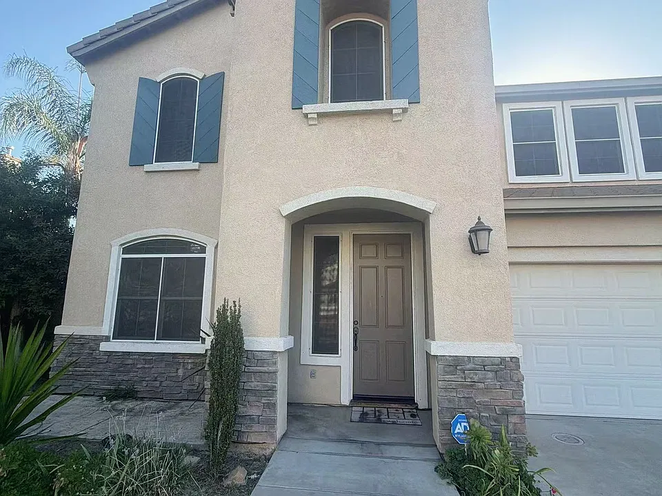 864 Zurich Dr #864