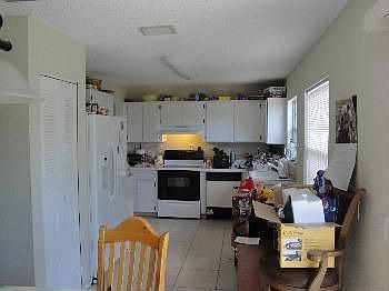 2nd image of 125 SW Dalva Ave