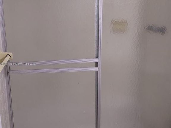 5th image of 220 NE 40th St #3