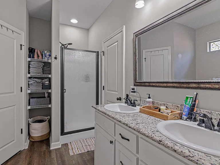 25367 Black Lake Ave — Photo 10