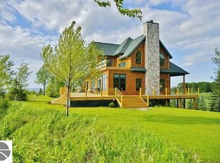 9656 E Seth Rd, Northport, MI 49670