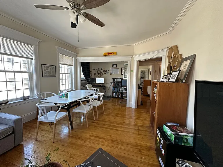 1277 Commonwealth Ave — Photo 9
