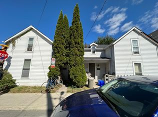 255 Earl St, Kingston, ON K7L2H6
