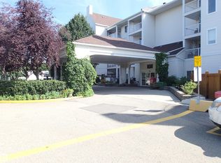 Mission Hill Village, Saint Albert, AB T8N 7E6