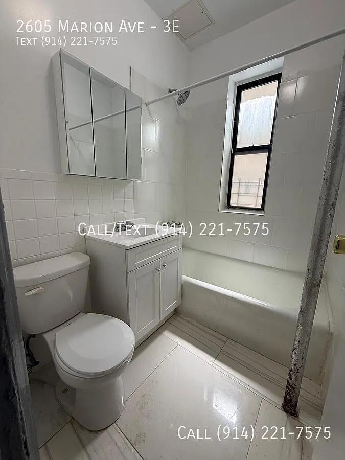 Building Photo - 2605 Marion Ave #3E