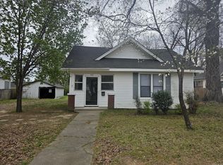 407 E Market Ave, Searcy, AR 72143