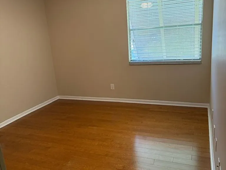 130 Jasmine Woods Ct #9D — Photo 33