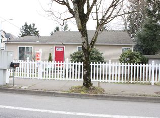 17098 E Burnside St, Portland, OR