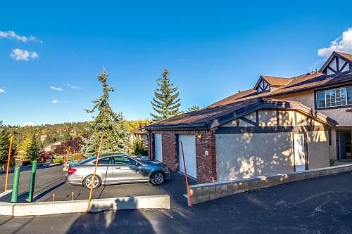 5th image of 1377 Club View Dr #14