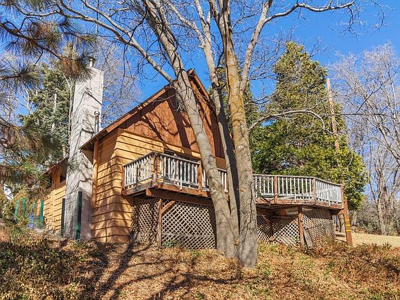 2nd image of 222 Lilac Way