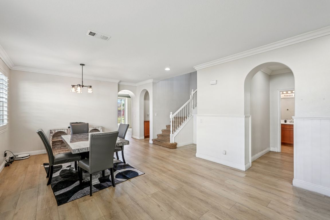 next background image