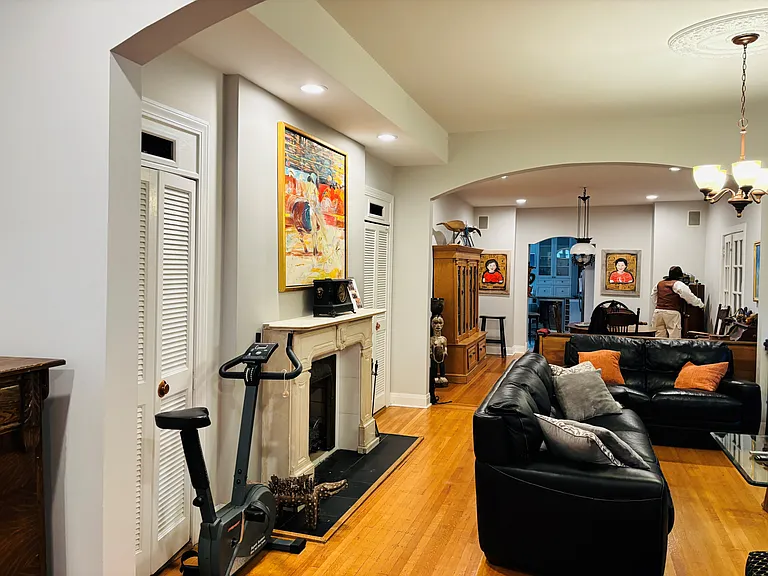 5943 N East Circle Ave #1 — Photo 14