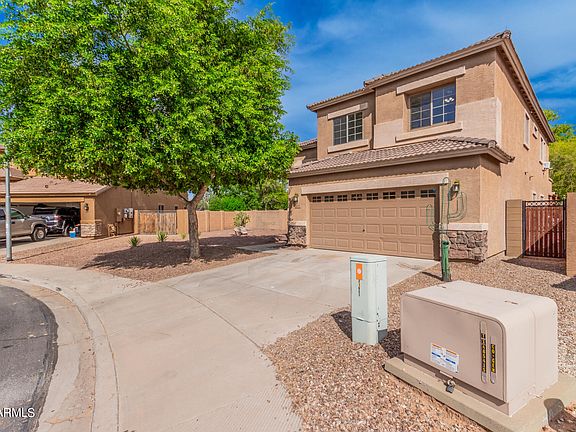 4th image of 1637 E DESERT BREEZE Drive