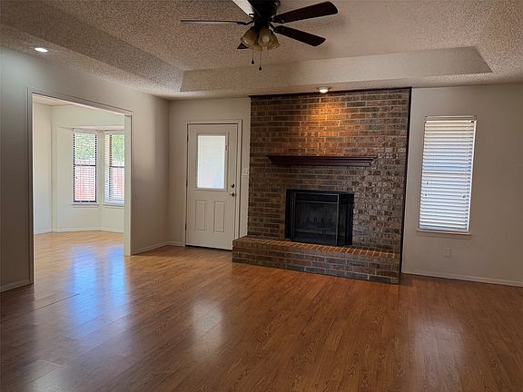 2nd image of 1401 Preston Trail Ct
