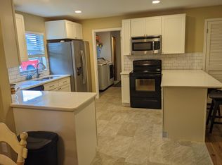 2340 Merrily Cir S, Seffner, FL 33584