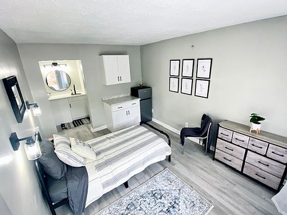 5th image of 1607 Bigley Ave #182