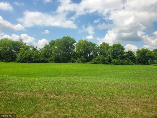 Xxx 108th Cir, Glencoe, MN 55336