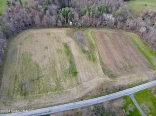 280 Croll Rd, Valley Falls, NY 12185