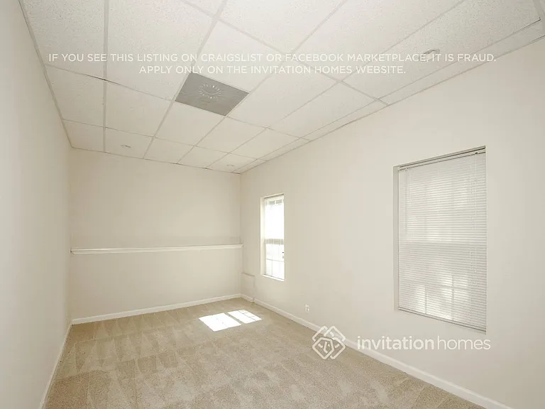 4377 Shoreside Cir — Photo 10