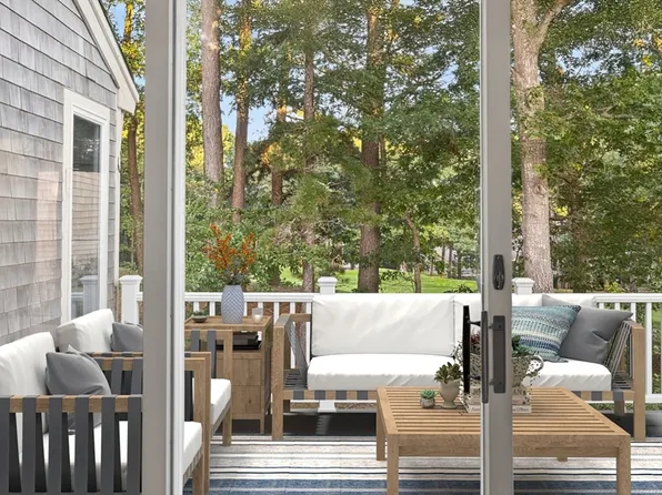 30 W Woods #30, Yarmouth Pt, MA 02675