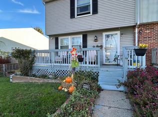 12331 Boncrest Dr, Reisterstown, MD 21136