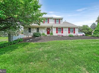 109 Meadowview Ln, Kennett Square, PA 19348