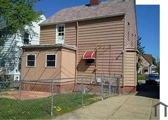 2nd image of 10408 Grace Ave