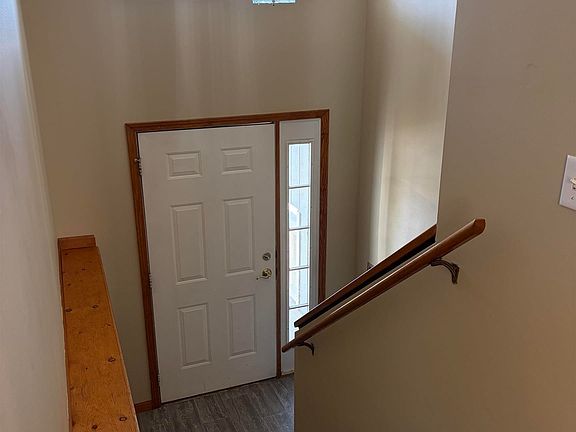 2nd image of 4912 Stoneback Dr