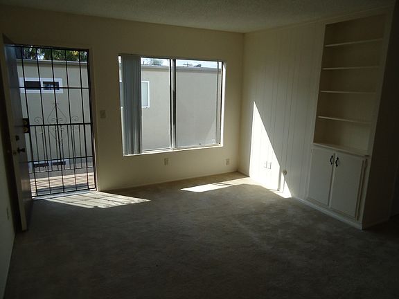 3rd image of 4160 Hamilton St APT 6