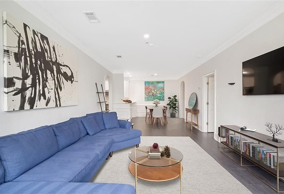 1st image of 2499 Peachtree Rd NE APT 503