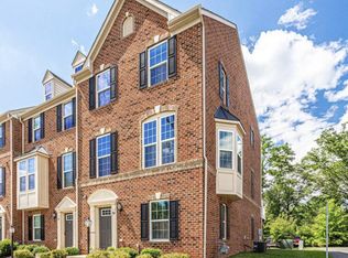 30 Madison St, Warrenton, VA 20186
