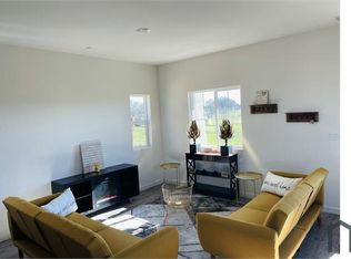 5113 Cumberland Dr, Roseville, CA 95747