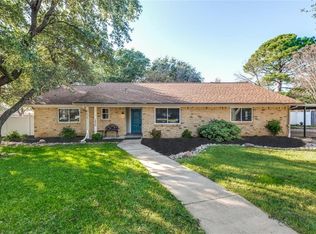 1425 Dorris St, Hurst, TX 76053