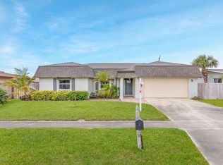 536 Coconut St, Satellite Beach, FL 32937