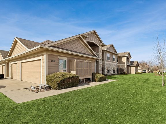 2nd image of 2602 NE Oak Dr Unit 3