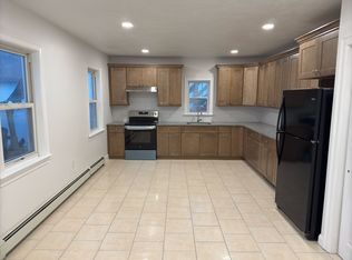 12-14 Middlesex St #1, North Chelmsford, MA 01863