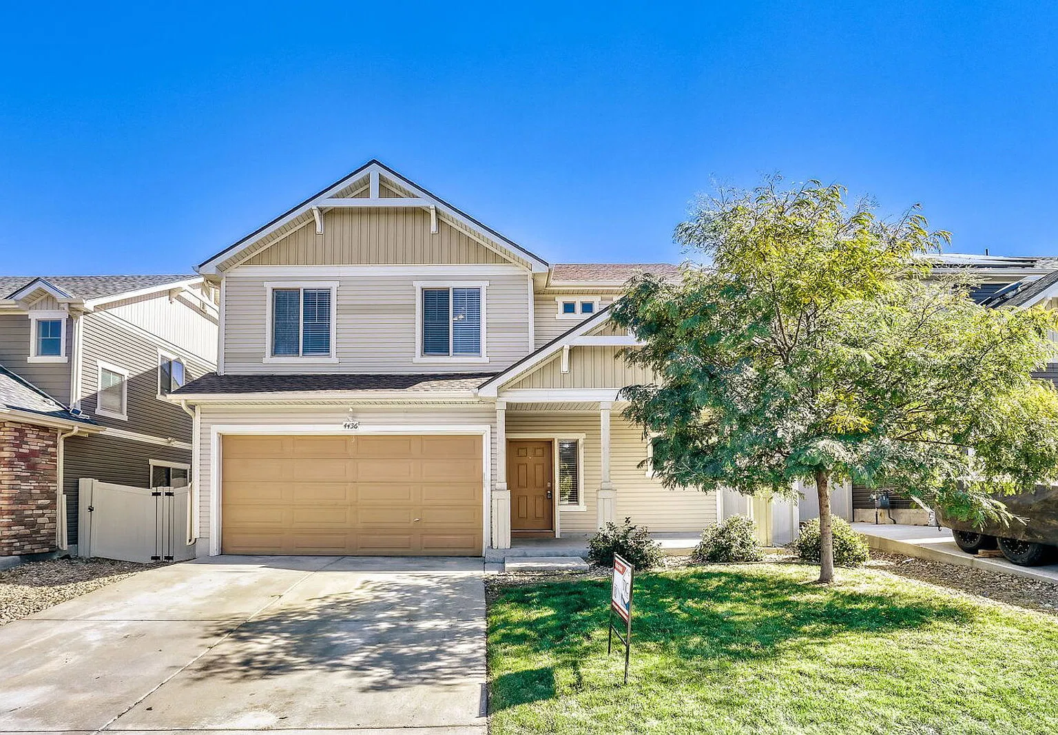 4 bed, 2.5 bath, 2010 sqft, $2,895 — Photo 1
