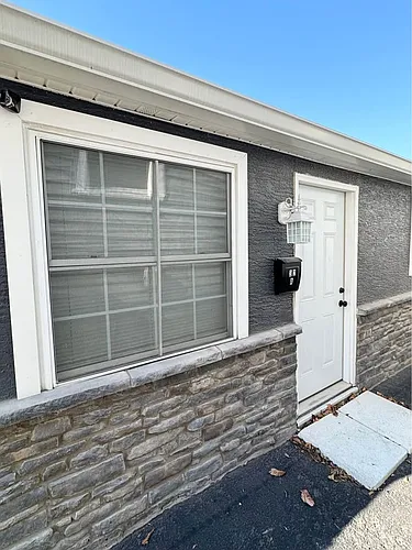 32 W Welch Ave #A Photo 1 32 W Welch Ave #A Photo 1