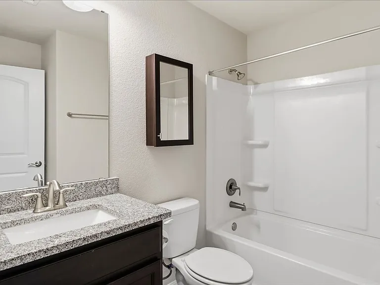 816 Hamilton Ln — Photo 24