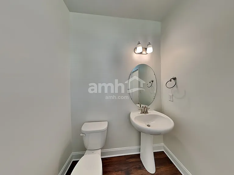 136 Hazel Park Dr — Photo 8