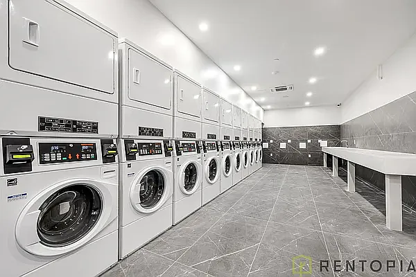 Rented by The KCI Group | media 10