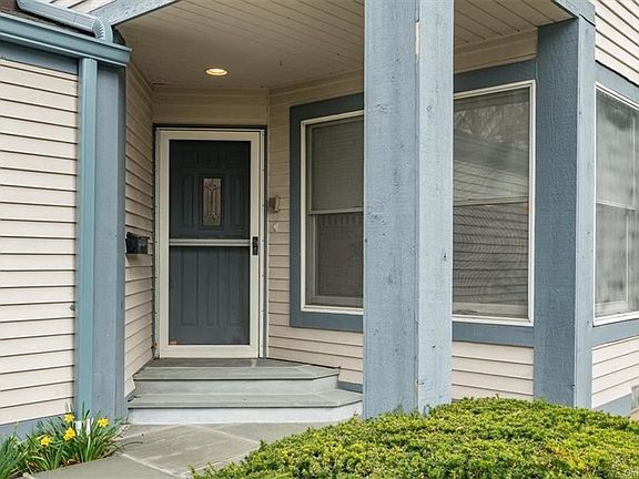 3rd image of 2028 Palmer Ave #2028