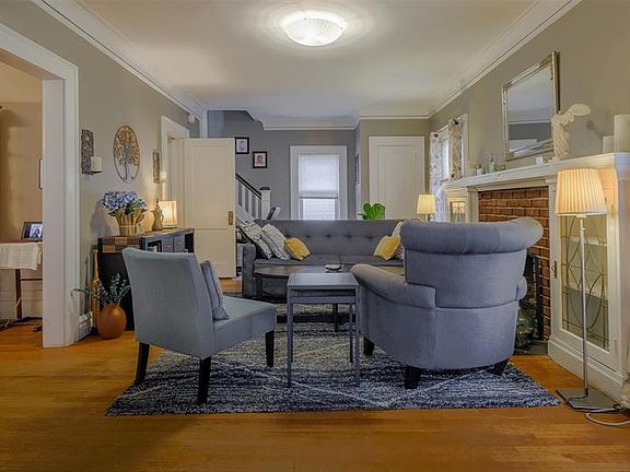 4th image of 383 Park Ave