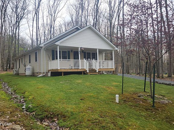 2nd image of 36 Whisper Dr